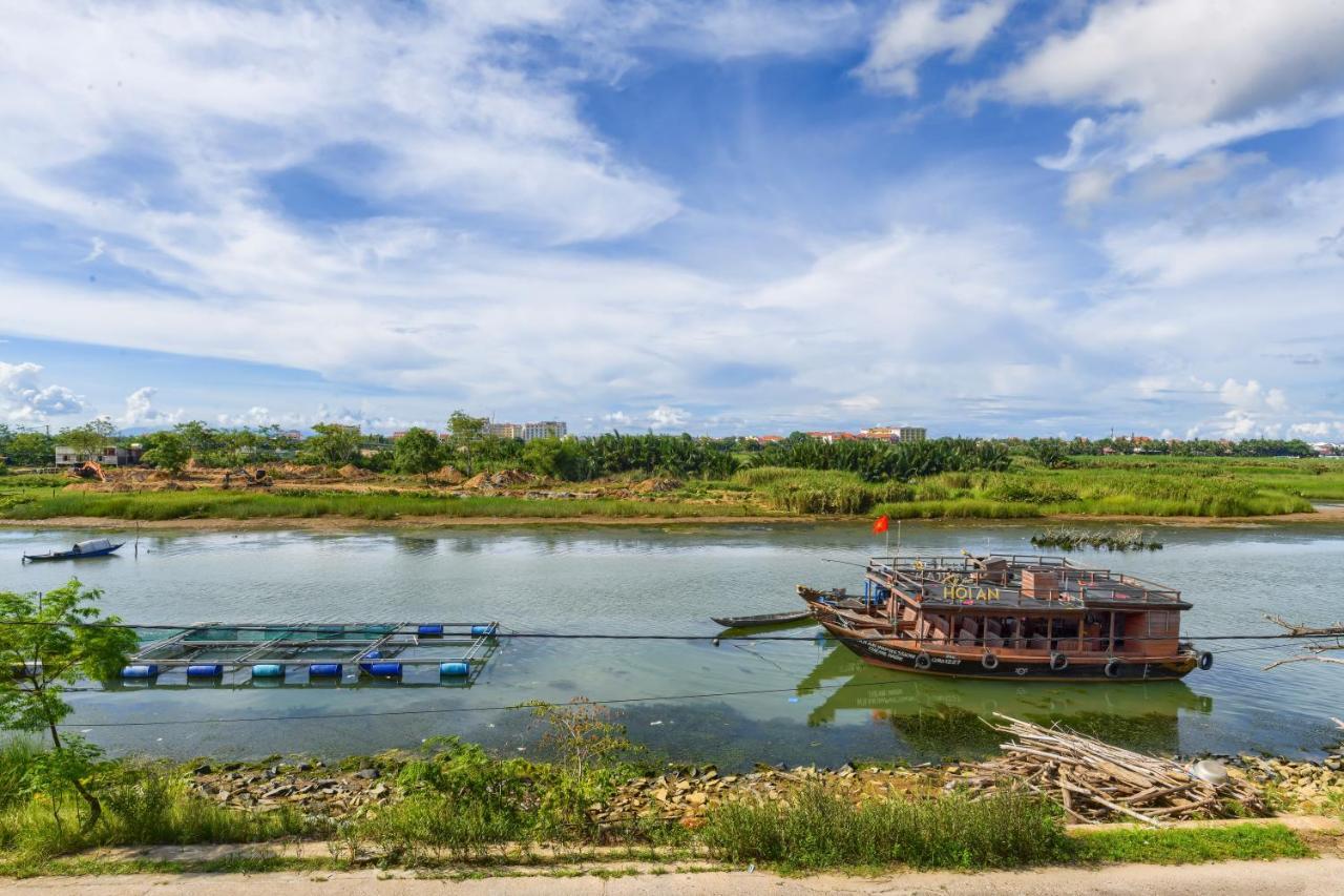 Gio Chieu Homestay - Riverside & Swimming Pool Hoi An Exterior foto