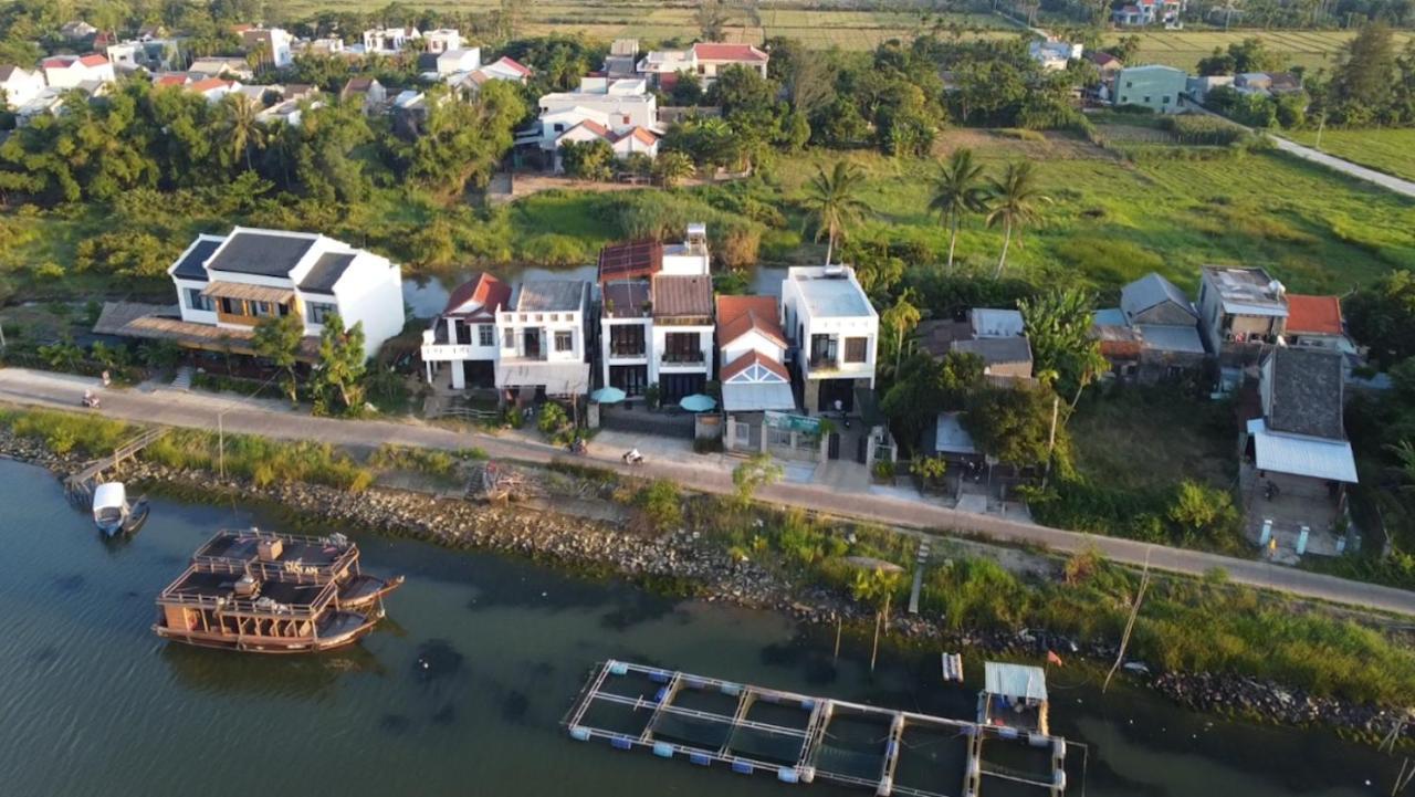 Gio Chieu Homestay - Riverside & Swimming Pool Hoi An Exterior foto